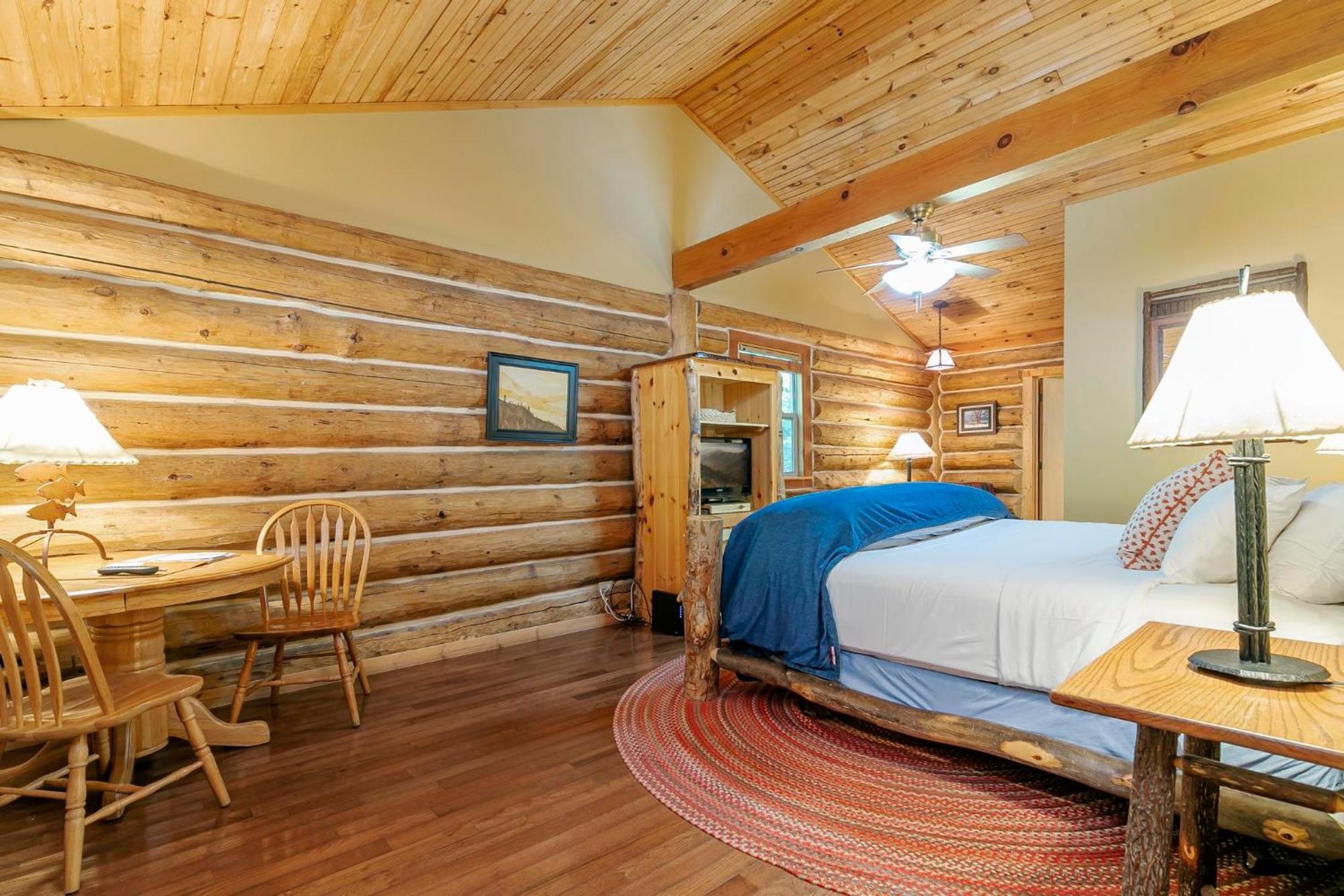 Dancing Bear Lodge Townsend Bagian luar foto