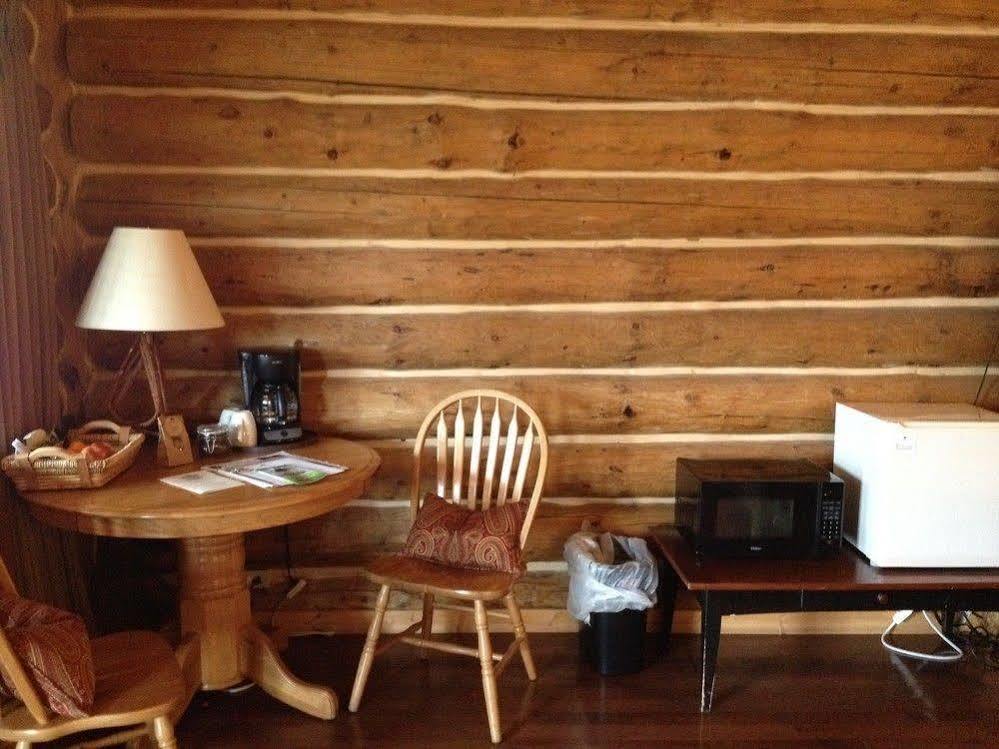 Dancing Bear Lodge Townsend Bagian luar foto